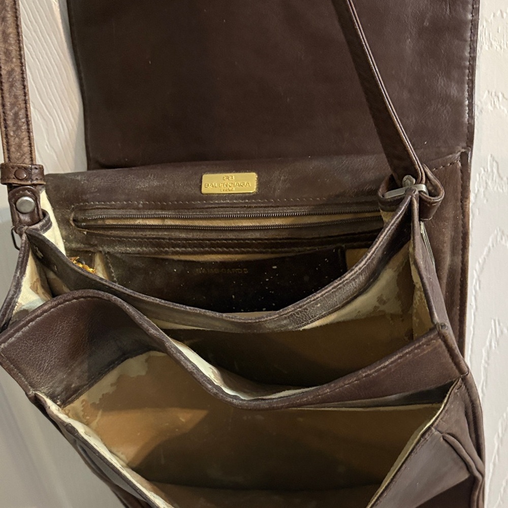 Balenciaga Dark Brown Messenger Bag - Picture 14 of 17